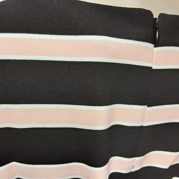 Roz & Ali Stripped A Line Back tie Dress Size 14P - Picture 11 of 11